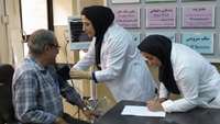 برپایی میز خدمت به مناسبت روز جهانی قلب در مرکز آموزشی پژوهشی و درمانی کوثر