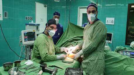  جراحی موفقیت آمیز شکستگی شدید آرنج در مرکز آموزشی پژوهشی و درمانی کوثر