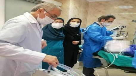  انجام برونکوسکوپی جهت بیماران ریوی در ایام نوروز و سال جدید در بیمارستان کوثر سمنان