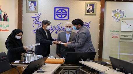  برگزاری آیین گرامیداشت روز ملی اهدای عضو و قدردانی از دست اندرکاران حوزه فراهم آوری اعضای پیوندی دانشگاه