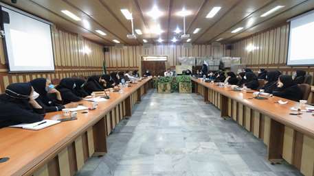  جلسه بررسی برنامه های عملیاتی پرستاری با حضور رئیس اداره پرستاری در بیمارستان کوثر