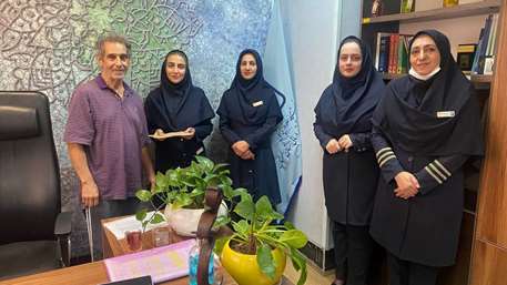  قدردانی بیمار صادق حقیقت از پزشک و پرسنل بخش پست سی سی یو مرکز آموزشی پژوهشی و درمانی کوثر