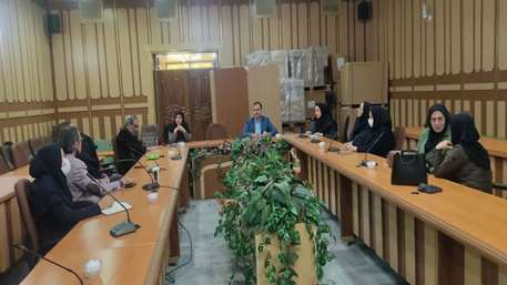  نشست مدیران گروه های آموزشی بالینی با معاون آموزشی دانشگاه در بیمارستان کوثر