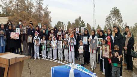  مراسم کاشت نهال به یاد جانبخشان در محوطه مرکز آموزشی پژوهشی و درمانی کوثر
