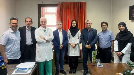  نشست معاون آموزشی دانشگاه با متخصصین پاتولوژی مرکز آموزشی پژوهشی و درمانی کوثر