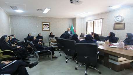  نشست مدیر پرستاری دانشگاه با مدیر خدمات پرستاری، سوپروایزران و سرپرستاران بیمارستان کوثر