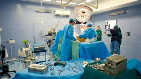  دکتر امیر مولائی فوق تخصص جراحي پلاستيك و ترمیمی در مرکز آموزشی، پژوهشی و درمانی کوثر سمنان آغاز بکا