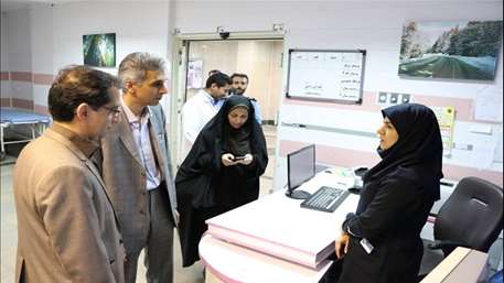  دکتر نوید دانائی در نخستین روز کاری خود بعنوان سرپرست دانشگاه علوم پزشکی استان سمنان از بیمارستان کو