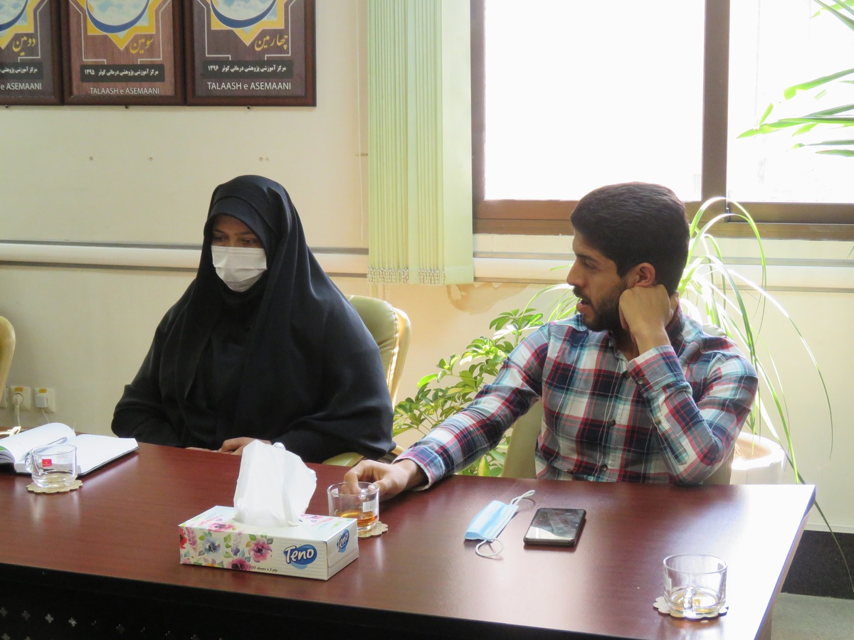 بررسی مسائل مربوط به تجهیزات پزشکی و دارو در کمیته دارو ،درمان و تجهیزات پزشکی بیمارستان کوثر 